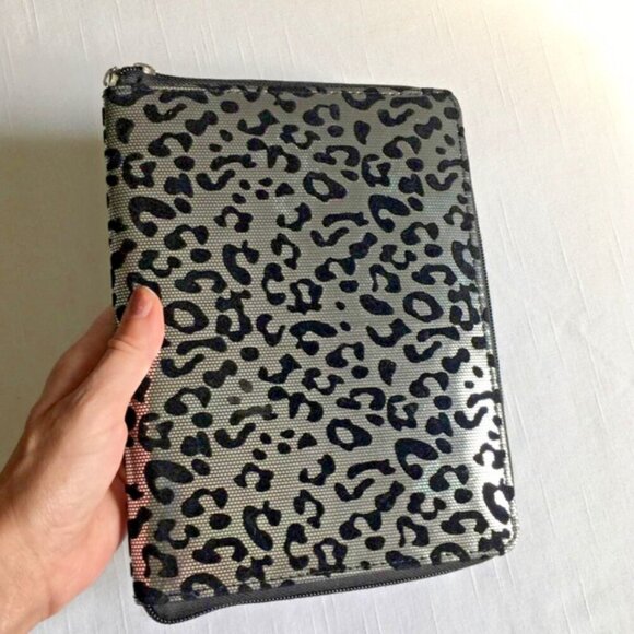 Mini Tablet Case w/ ID, card slots & more! - Picture 2 of 10